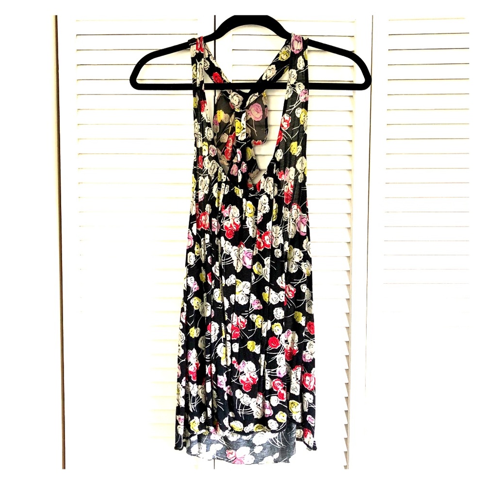 ❌[SOLD]❌ Multicolored roses with tuxedo silk back